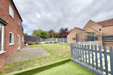 Enclosed Rear Garden