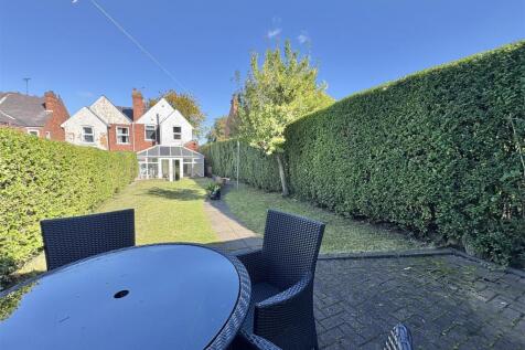 Enclosed Rear Garden