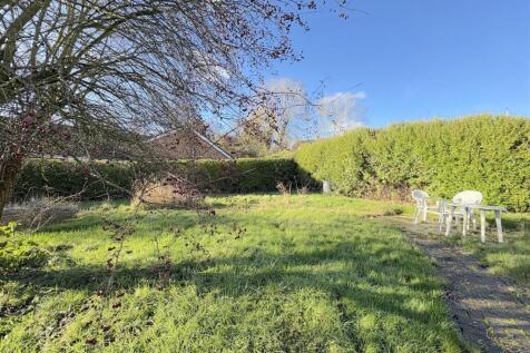 Enclosed Rear Garden