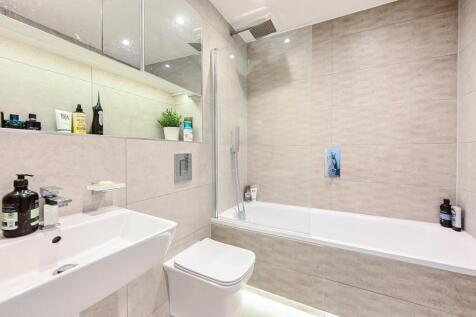 84 Hillside Place (2).jpg