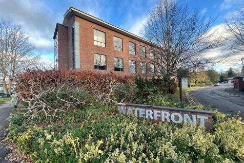 WhatsApp Image 2025-11-25 at 14.33.43 (3).jpeg