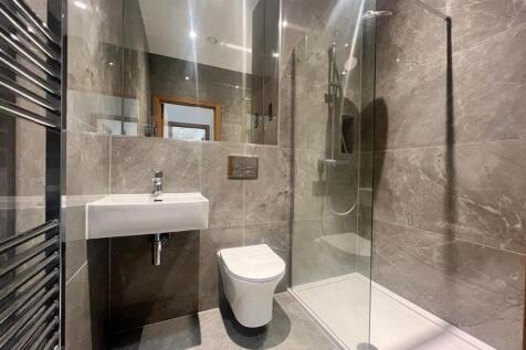 WhatsApp Image 2025-11-25 at 14.31.12 (3).jpeg