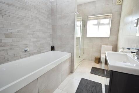Bathroom/Shower