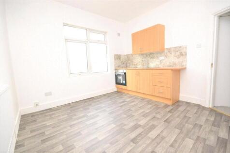 Living Room/Kitchen