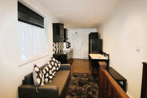 Studio Room