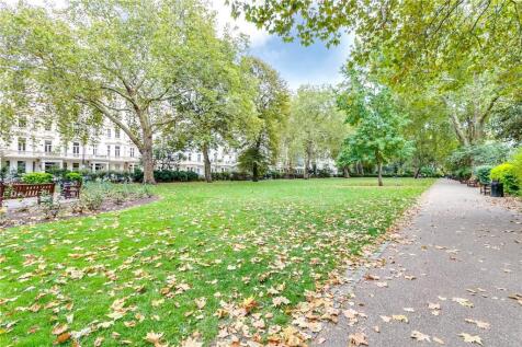 St Georges Square