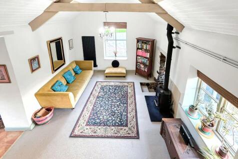Lounge Alt1