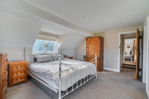 1383937-22-691f3d...