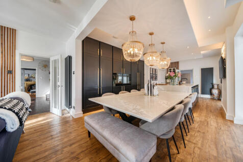 1375631-22-691633...