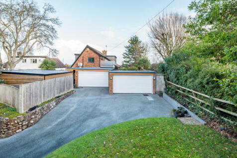 1383535-8-6939a56...