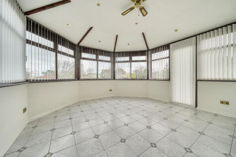 1387220-8-693af1a...