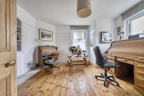 1364639-18-68ed2c...