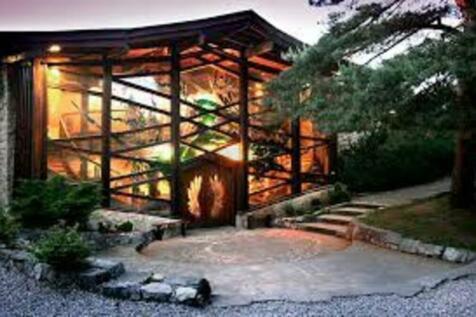 ECO VILLAGE