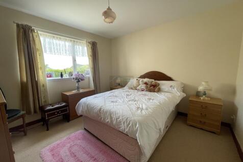 Bedroom 3.JPG
