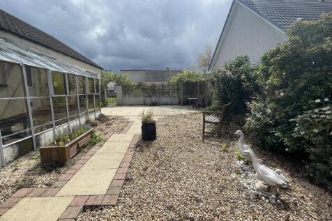 Garden Rear.JPG