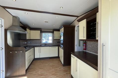 Kitchen .JPG