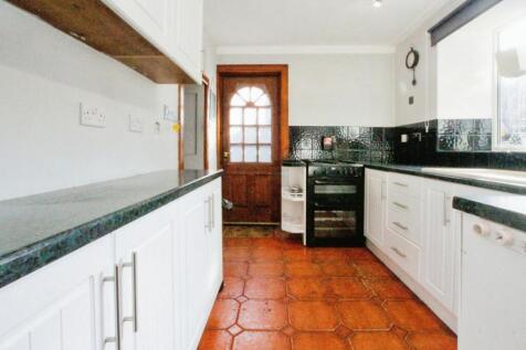 Kitchen b