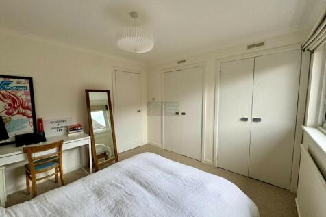 Bedroom 2b