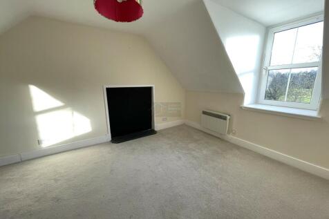 Bedroom 2a.JPG