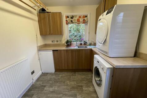 Utility room.JPG