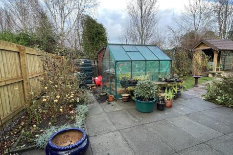 Garden a.JPG