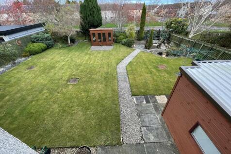 Garden a.JPG