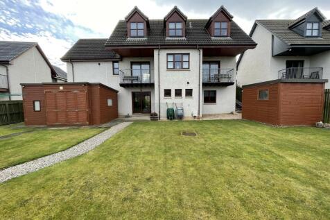 Rear of Property.JPG