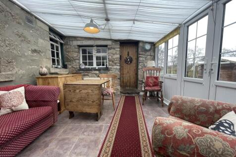 Conservatory b.JPG