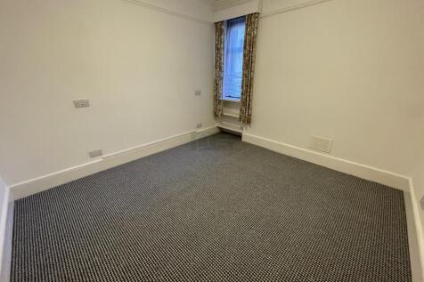 Bedroom 2a.JPG