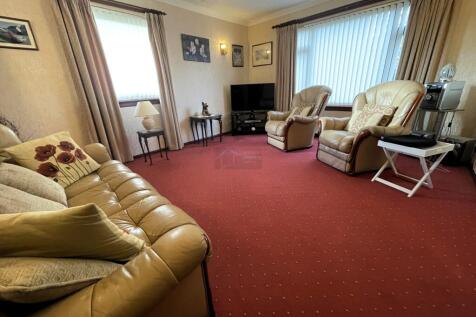 Lounge a.JPG