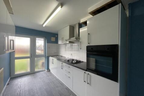 Kitchen a.JPG