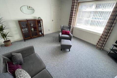 Lounge b.JPG