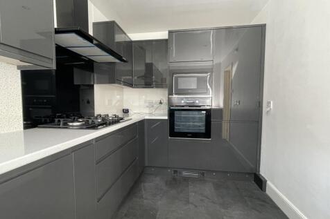 Kitchen a.JPG