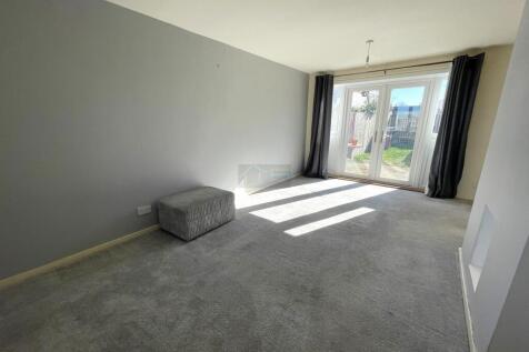 Lounge c.JPG