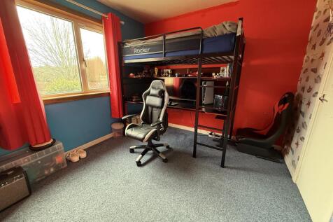 Bedroom 2a.JPG