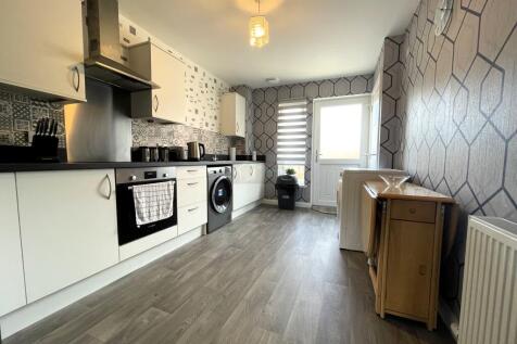 Kitchen a.JPG