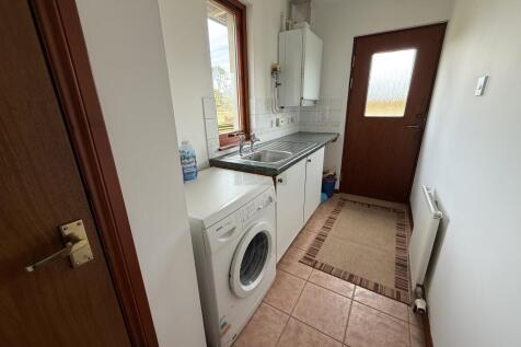 Utility room.JPG