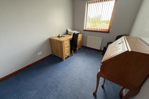 Bedroom 3a.JPG