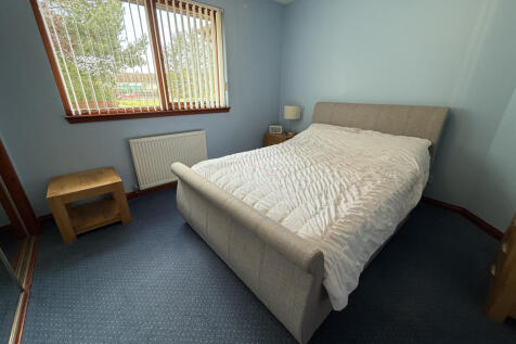 Bedroom 4a.JPG
