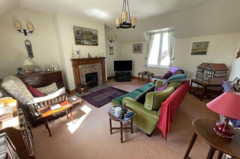 Sitting room a.JPG