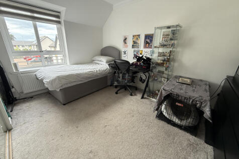 Bedroom 2a.JPG