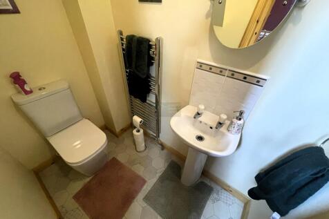 Cloakroom.JPG