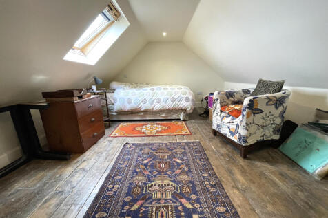 Bedroom 3a.JPG