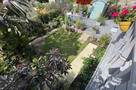Garden a.JPG