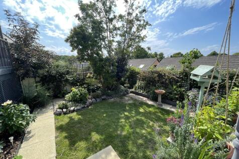 Garden b.JPG