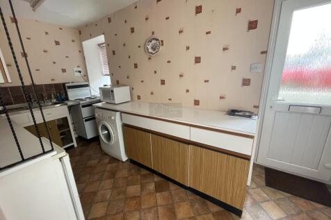 Kitchen c.JPG