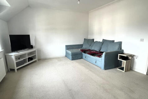 Lounge a.JPG