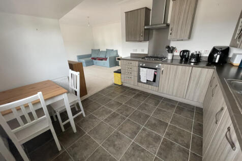 Kitchen b.JPG