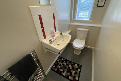 Cloakroom.JPG