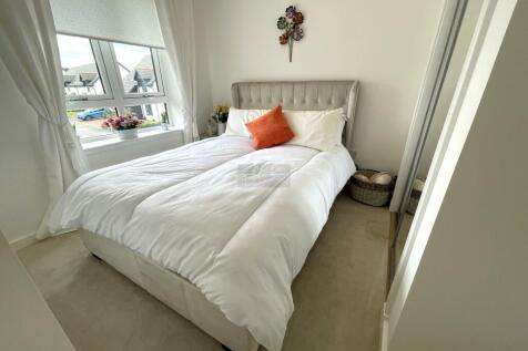 Bedroom 2a.JPG
